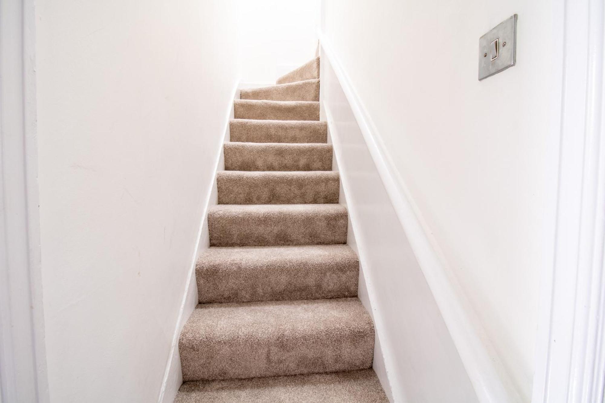 Mayfair Maisonette Chic Spacious 2-Bed - 33A لندن المظهر الخارجي الصورة