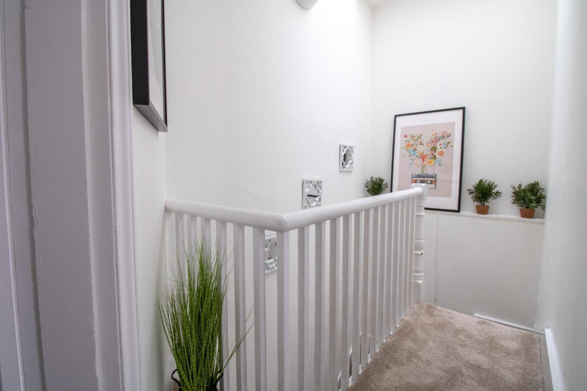 Mayfair Maisonette Chic Spacious 2-Bed - 33A لندن المظهر الخارجي الصورة