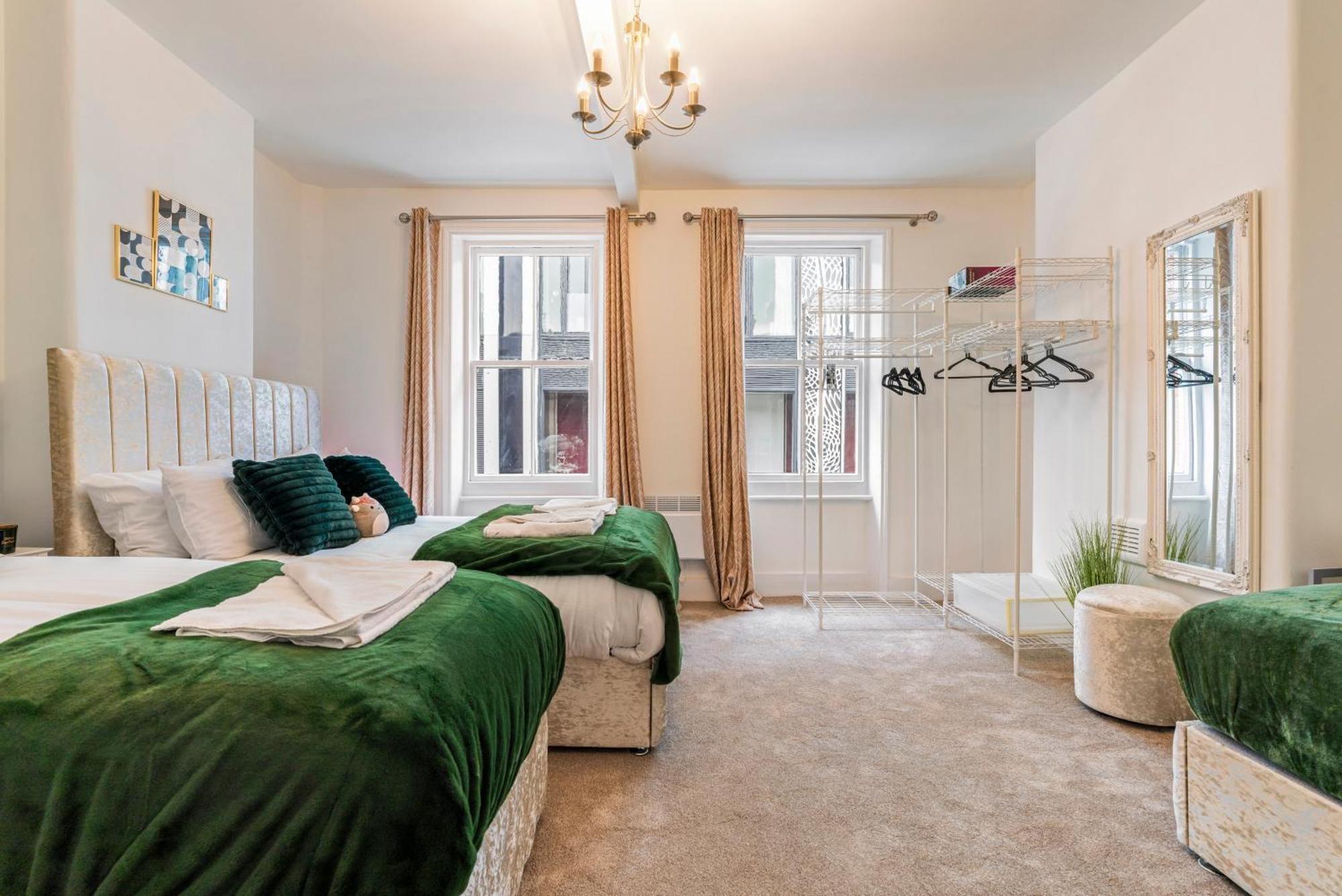 Mayfair Maisonette Chic Spacious 2-Bed - 33A لندن المظهر الخارجي الصورة