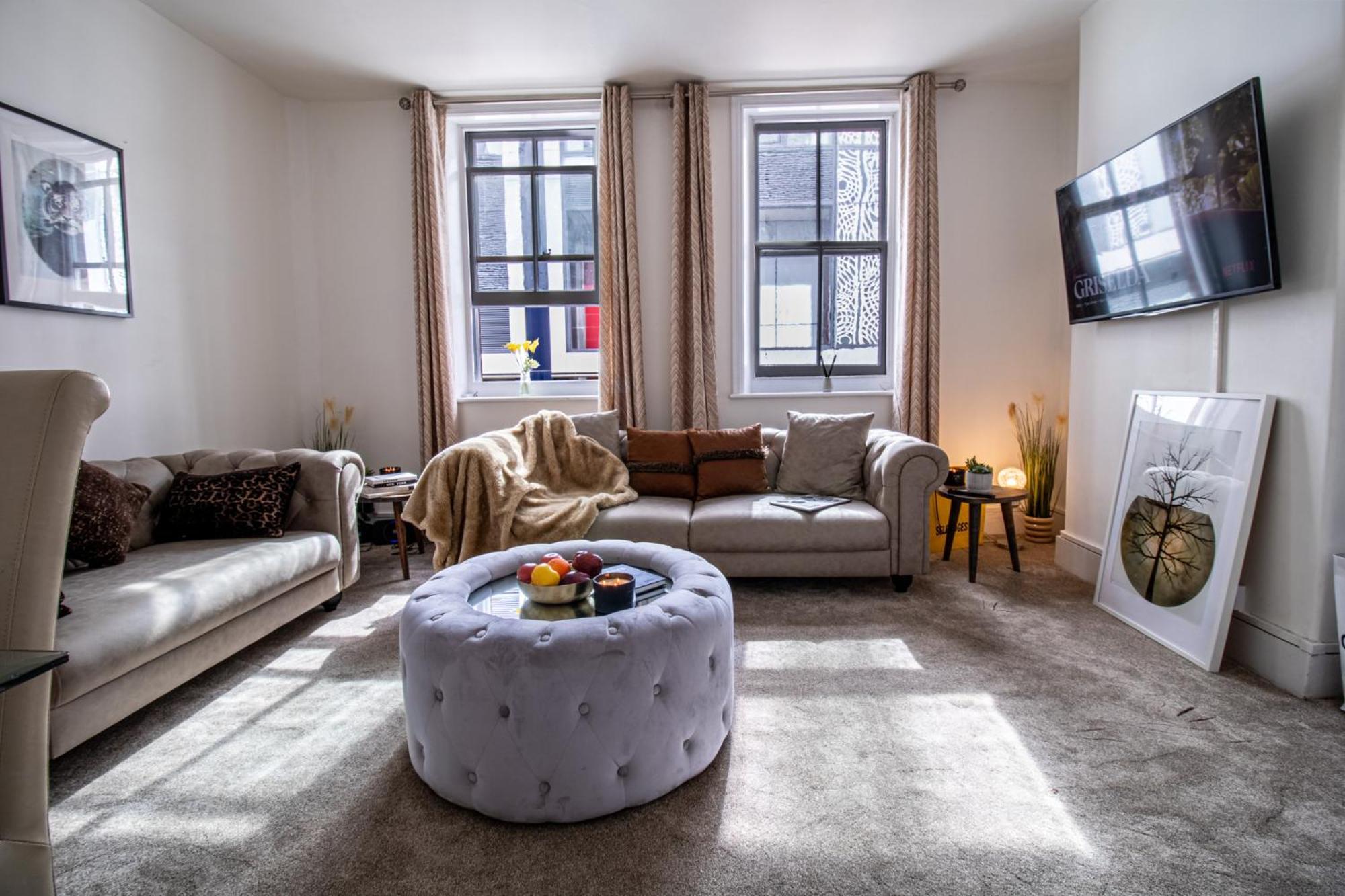 Mayfair Maisonette Chic Spacious 2-Bed - 33A لندن المظهر الخارجي الصورة
